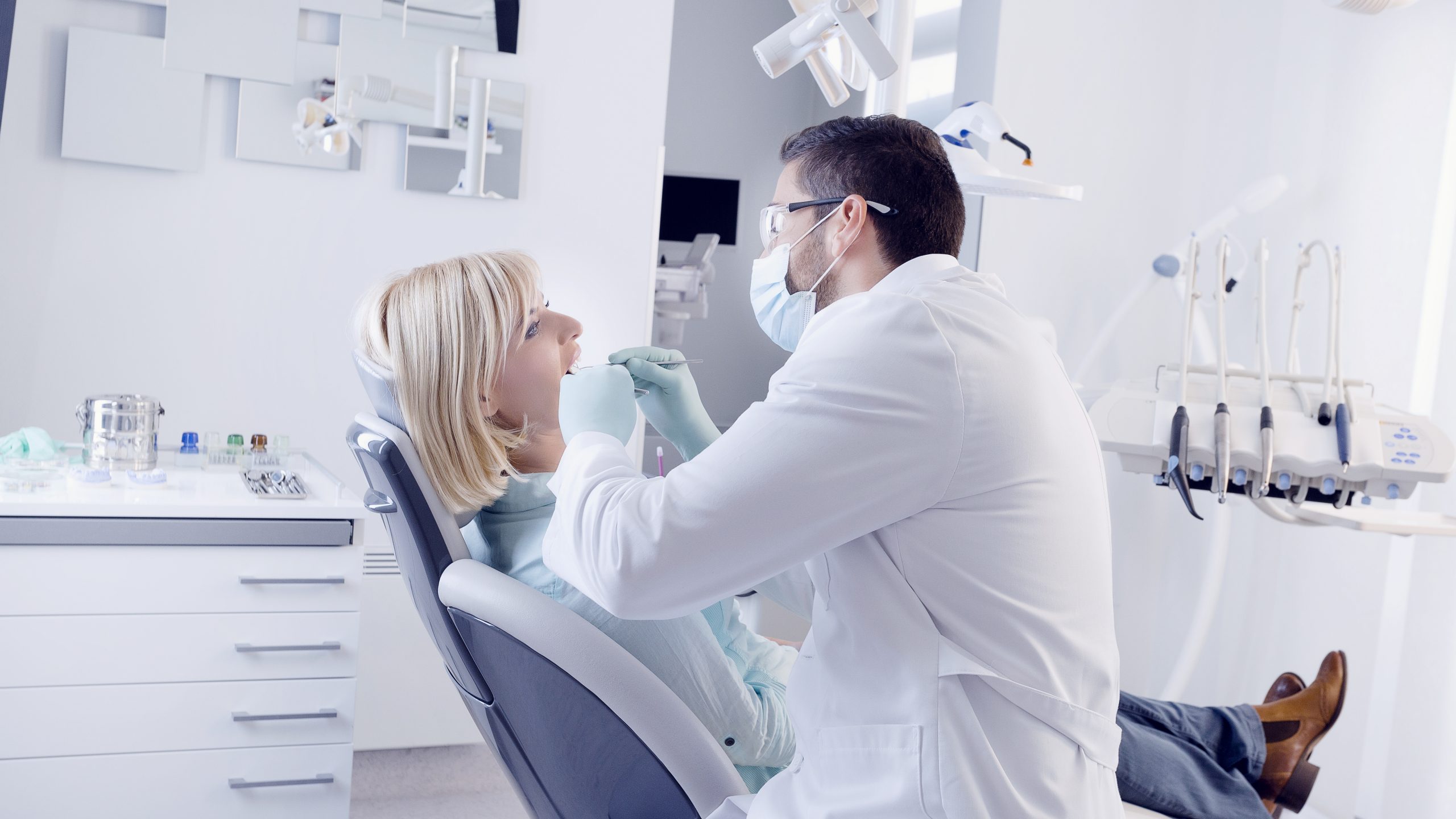 Dentist in Hermosa Beach, CA